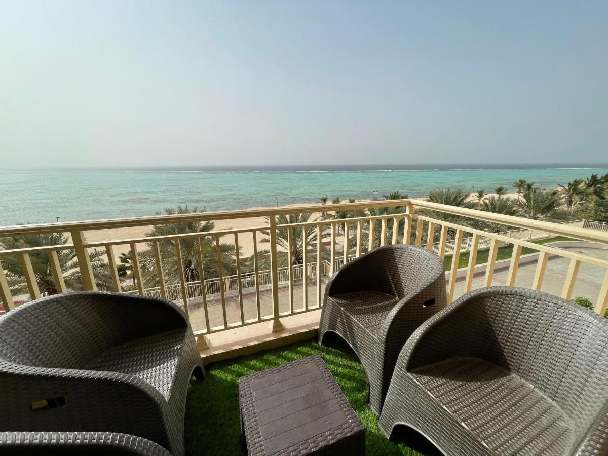 بيسان - إطلالة الشاطيء ثلاث غرف عائلات فقط - Bissan Sea View Three Apartment King Abdullah Economic City