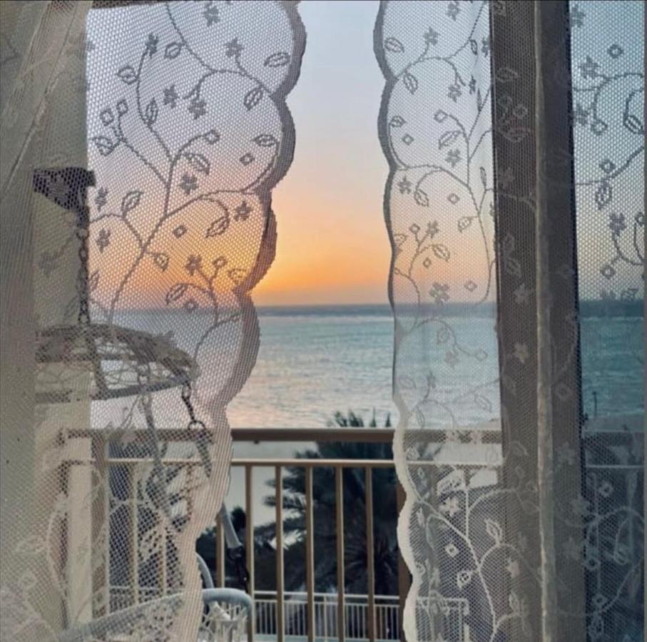 Apartment بيسان - إطلالة الشاطيء ثلاث غرف عائلات فقط - Bissan Sea View Three *
